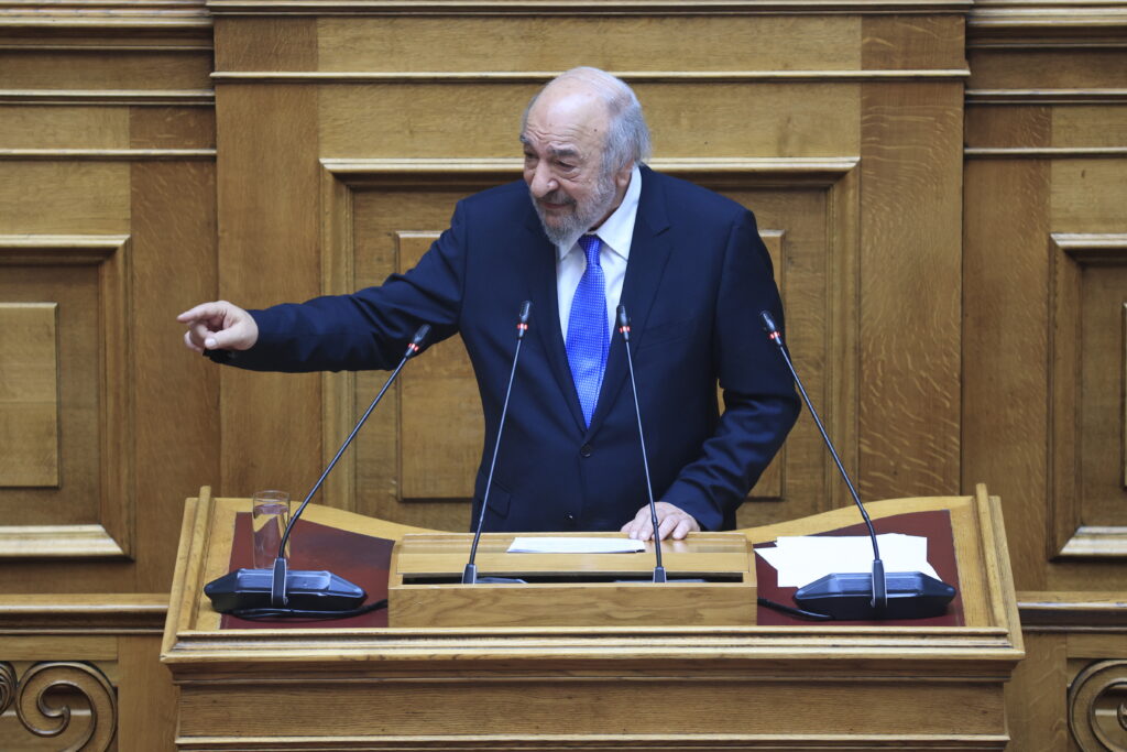 Γ-Νικητιάδης-κατά-ΝΔ:-«Καμία-απάντηση-στην-ακρίβεια-–-Οικονομία-του-καφέ-και-92-δισ.-κόκκινα-δάνεια-το-πρότυπο-της-ΝΔ»