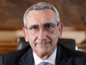 Γιώργος-Χατζημάρκος-στον-Ε97:-«Τα-όνειρα-ενός-τόπου-προδίδονται-μόνο-όταν-τα-εγκαταλείψει»-–-Όλο-το-ρεαλιστικό-σχέδιο-για-το-Νέο-Νοσοκομείο