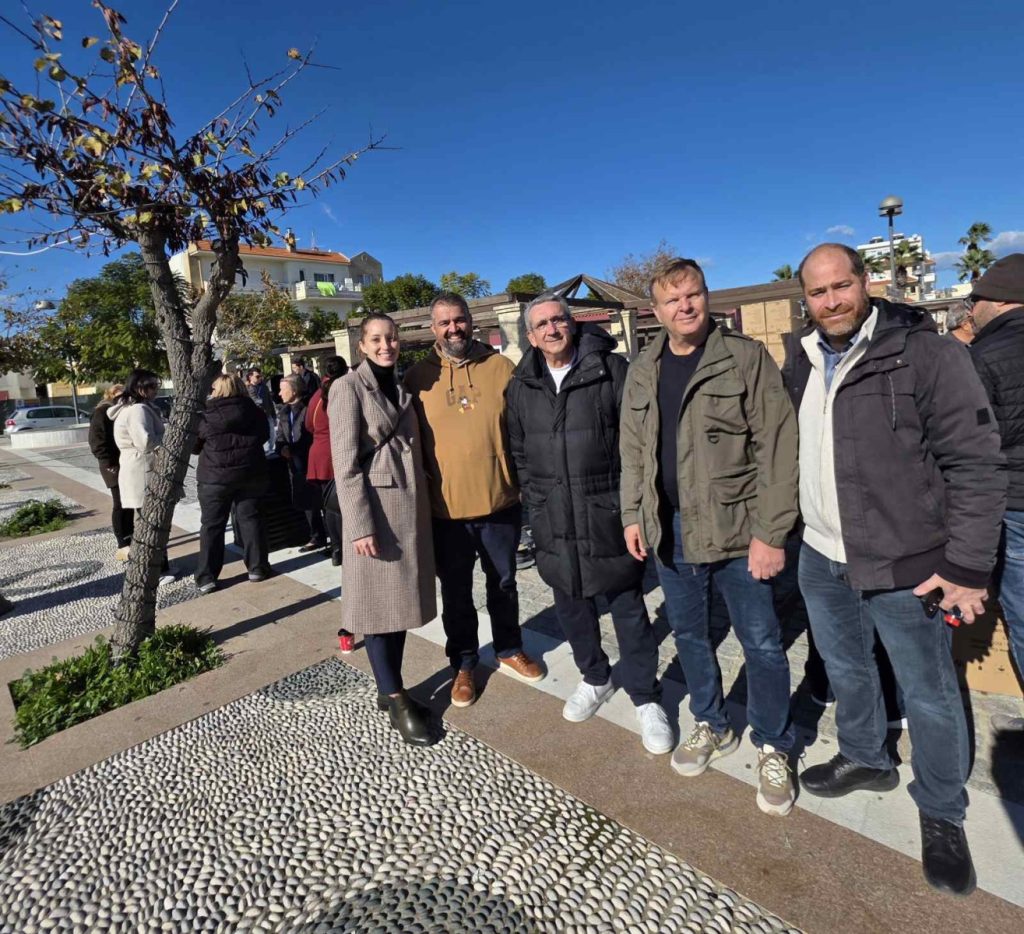 Δωρεάν διανομή κομποστοποιητών από το ΦοΔΣΑ Νοτίου Αιγαίου στην Ιαλυσό Ρόδου ( Pics & Videos )