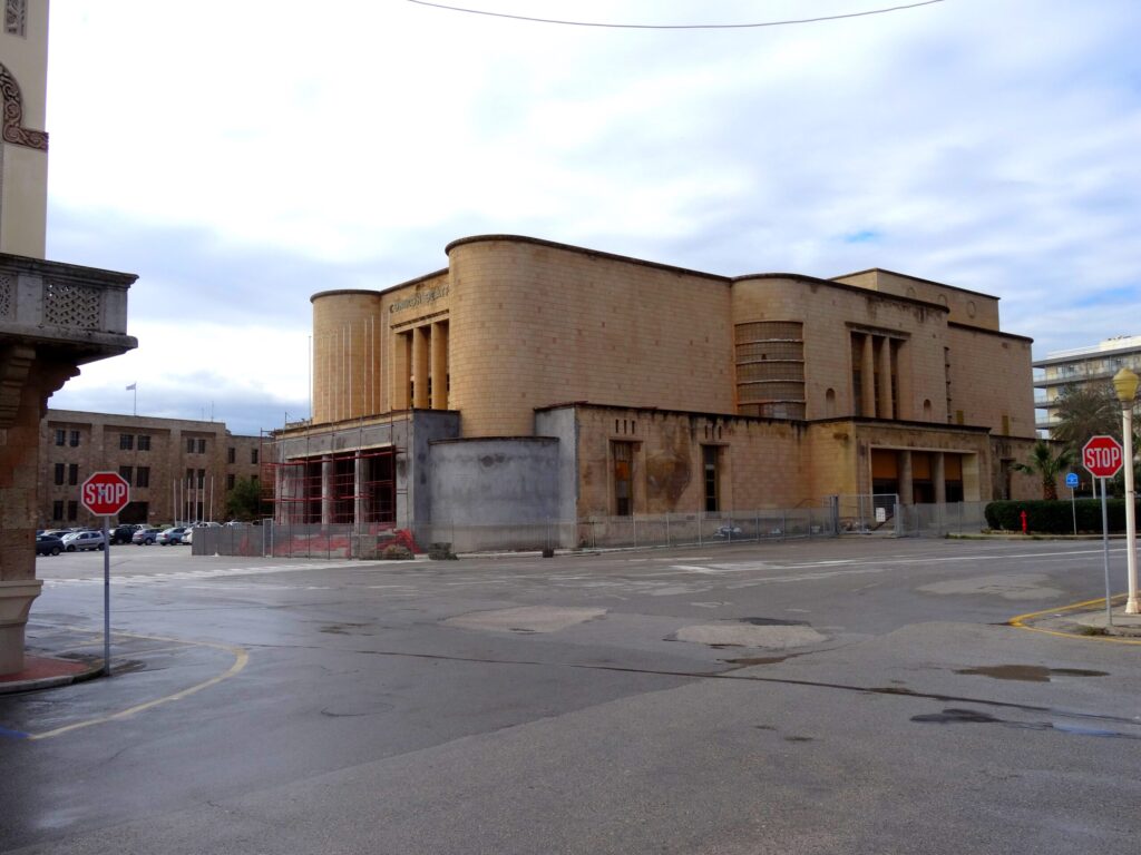 Το Εθνικό Θέατρο Ρόδου Ξαναζωντανεύει: Οι Εργασίες Συνεχίζονται και η Ολοκλήρωση Πλησιάζει