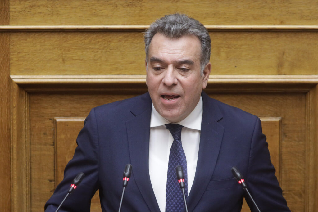 ΜΑΝΟΣ ΚΟΝΣΟΛΑΣ: «Να στηριχθεί, μέσα από τον Αναπτυξιακό Νόμο, η γυναικεία επιχειρηματικότητα στις νησιωτικές περιοχές»