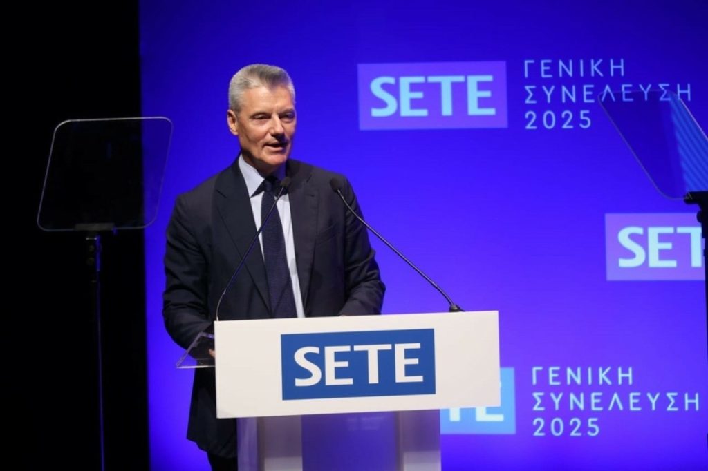 Παράσχης (ΣΕΤΕ): Ενθαρρυντικά τα πρώτα σήματα για τον τουρισμό το 2026 – Άνω των 40 εκατ. οι αφίξεις και €22,5 δισ. οι εισπράξεις