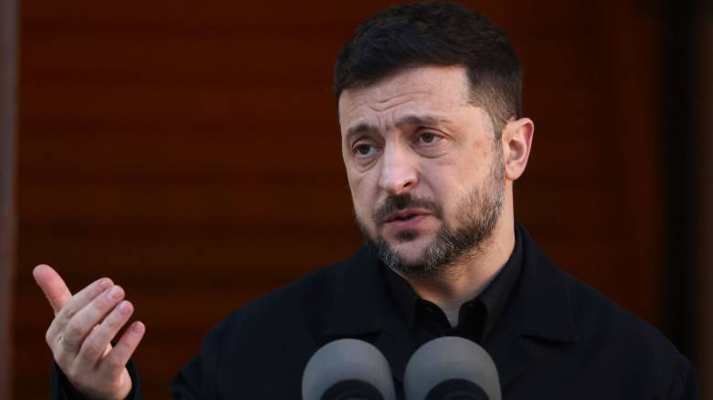 ΕΕ: Επιτεύχθηκε συμφωνία για τη χρηματοδότηση της Ουκρανίας, κοινός δανεισμός 90 δισ. ευρώ, «ήταν η ενδεδειγμένη λύση» λέει ο Μητσοτάκης