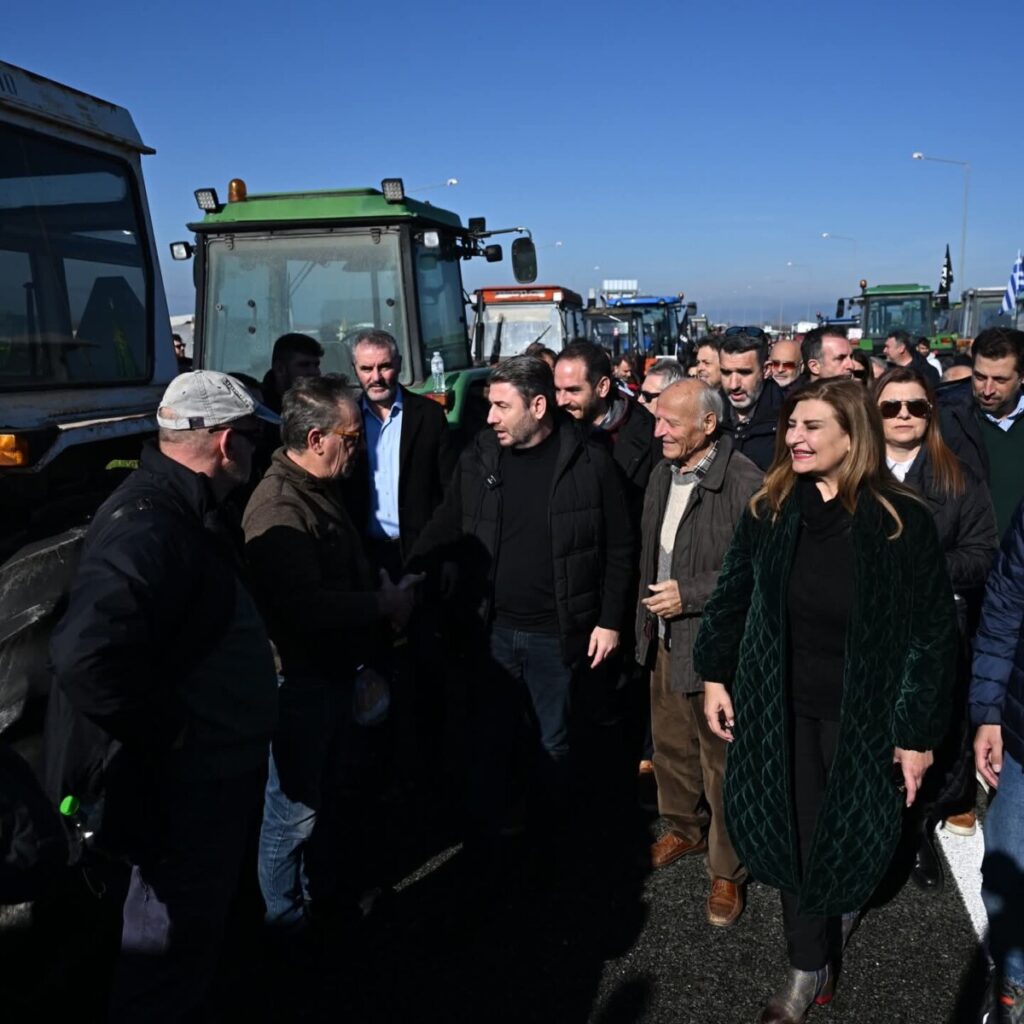 ΝΙΚΟΣ ΑΝΔΡΟΥΛΑΚΗΣ: Οι παραγωγοί πληρώνουν ακριβά τόσο τη διαφθορά όσο και την ανικανότητα της κυβέρνησης της Νέας Δημοκρατίας.