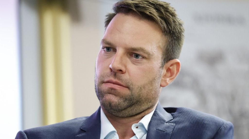 Στ. Κασσελάκης: Η δημόσια τοποθέτηση που κατατέθηκε και συνοδεύτηκε από παραίτηση δεν μπορεί να μείνει χωρίς απάντηση.