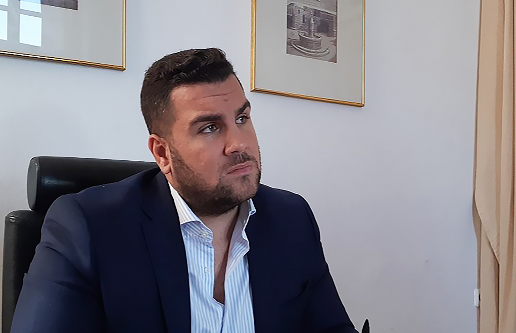 Τηλέμαχος Καμπούρης στον RV: «Δεν μπορεί να μιλάει για καμένη γη ο άνθρωπος που ξόδεψε τα περισσότερα χρήματα στον Δήμο επί θητείας Καμπουράκη» (audio)