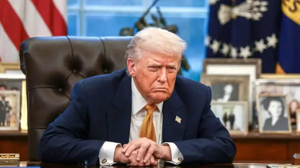 Τραμπ: Το Ιράν θα σβηστεί από τον χάρτη αν σχεδιάσουν τη δολοφονία μου, έχω δώσει εντολή