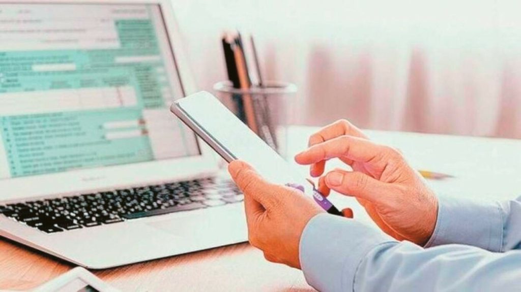 Φορολογικές δηλώσεις 2026: Η διαδικασία για την έκπτωση 4% στον φόρο και οι προϋποθέσεις για τους φορολογούμενους