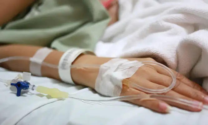 ΕΕΛ: Κίνδυνος για τη δημόσια υγεία από την απόσυρση κρίσιμου αντιβιοτικού – Προειδοποίηση από λοιμωξιολόγους