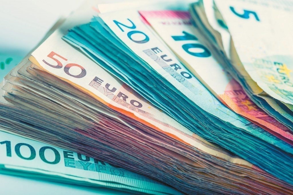 Επικουρικές συντάξεις: Τέλος στην εσωτερική αλληλογραφία του ΕΦΚΑ που φέρνει καθυστερήσεις έως για 2 χρόνια