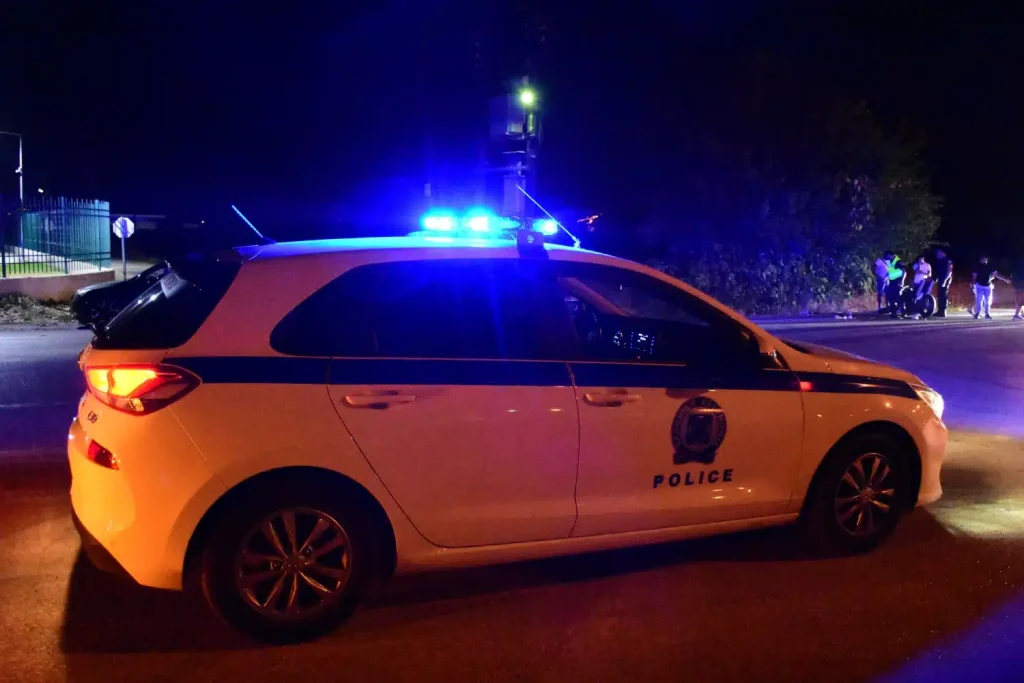 Ρόδος: 43χρονος επιτέθηκε σε αστυνομικούς επειδή «πιάστηκε» να οδηγεί δίκυκλο μεθυσμένος