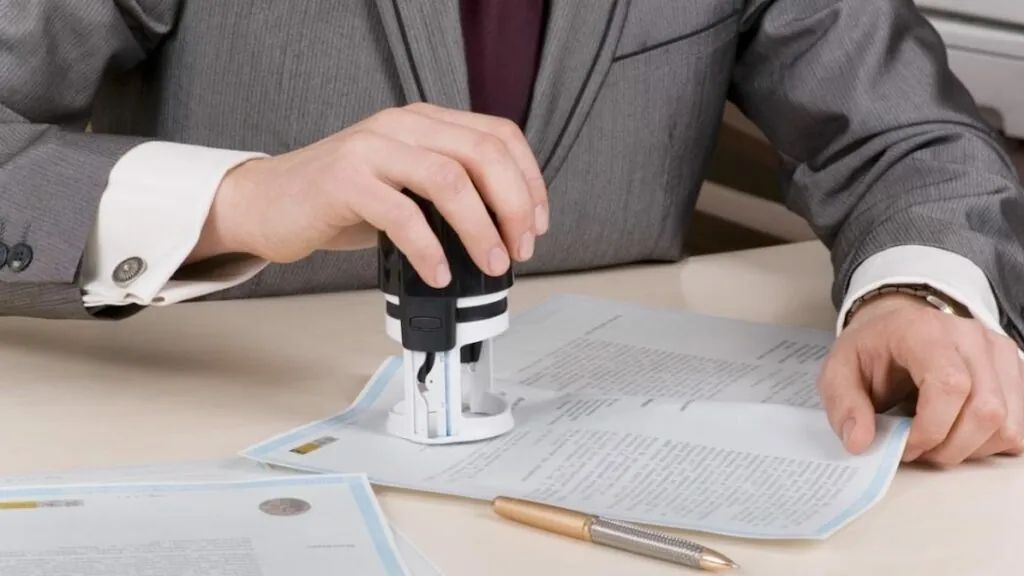 8+1 ρυθμίσεις-σκούπα στο Δημόσιο – Προβάδισμα τρίτεκνων στους διορισμούς