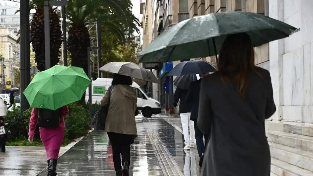 Καιρός: Βροχές και καταιγίδες σε όλη τη χώρα αύριο Πέμπτη – Στο επίκεντρο Δυτική Ελλάδα και ανατολικό Αιγαίο