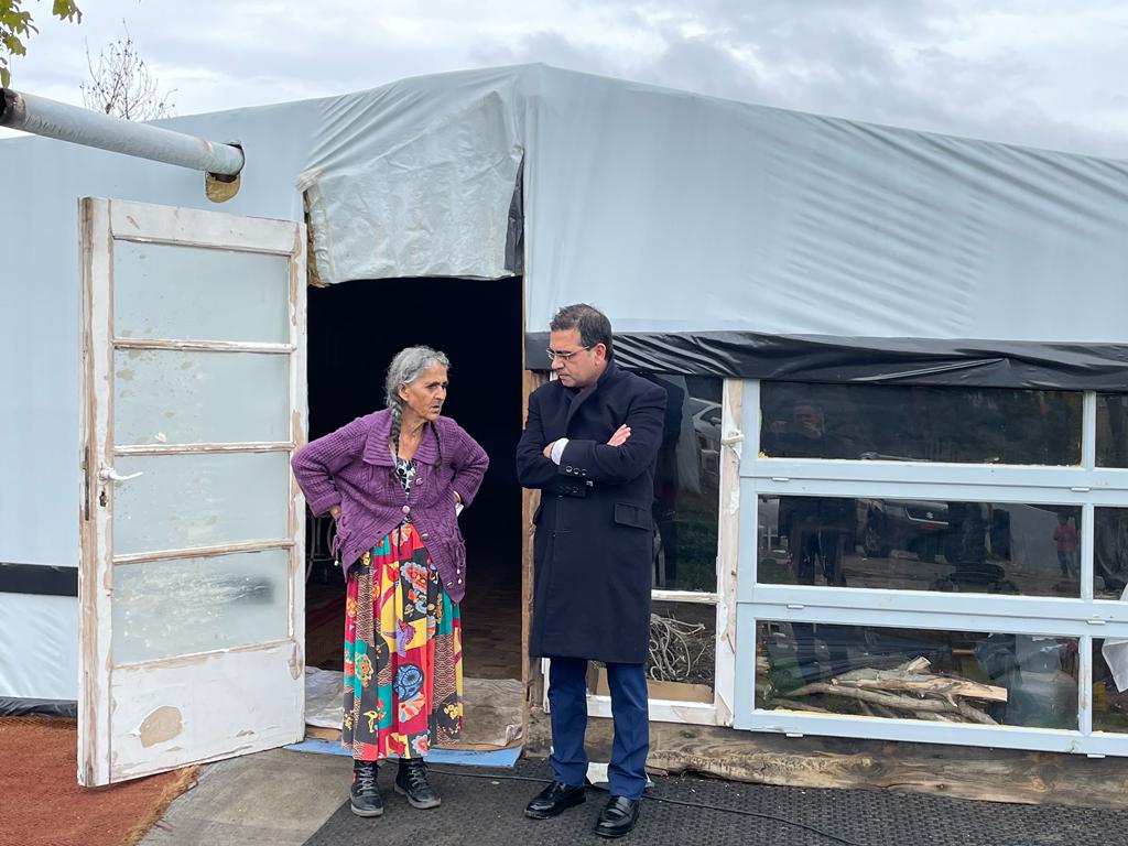 Στη Ρόδο ο υπουργός Επικρατείας Γιώργος Σταμάτης για το Κορακόνερο και τη μεταστέγαση των Ρομά