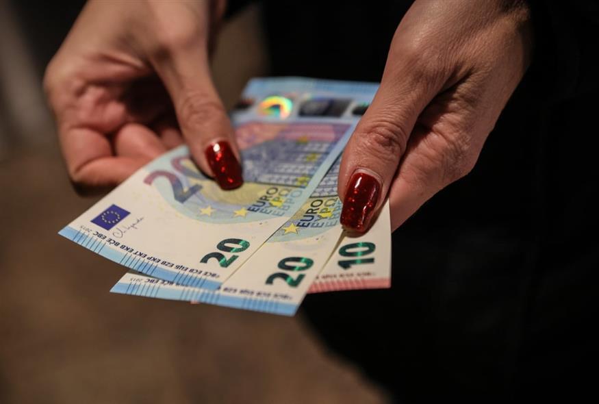 Επιδόματα ΟΠΕΚΑ: Πότε θα γίνει η πληρωμή τους