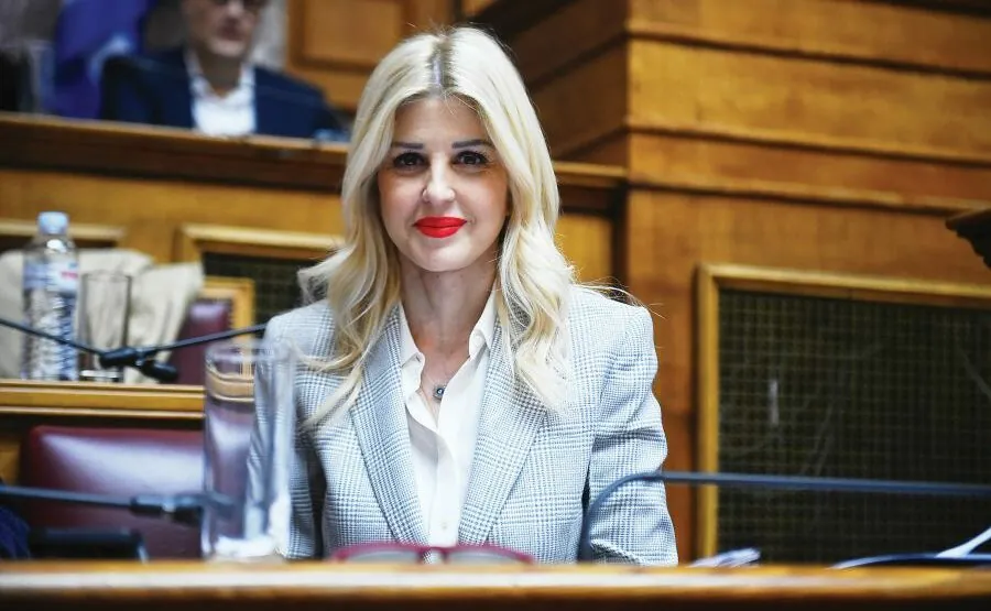 Καμπάνια στα σχολεία για το «χάπι του βιασμού» ύστερα από περιστατικά σε μπαρ