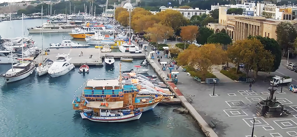 «Λευκός Καπνός» για το Μανδράκι – Η Συμφωνία Δήμου, Λιμενικού Ταμείου και Ιδιοκτητών Ημεροπλοίων