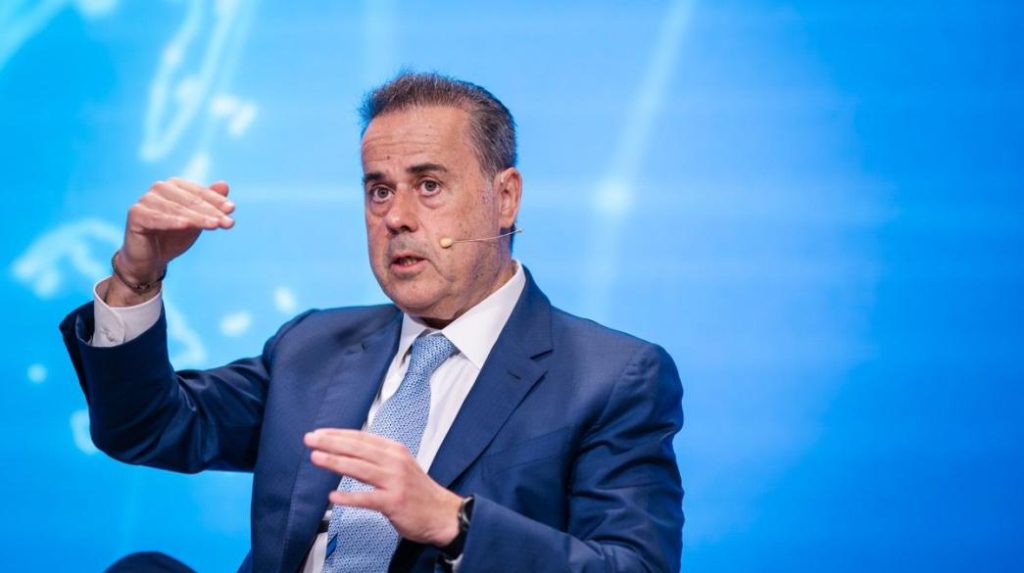 Παπασταύρου: Παράταση έως 13 Φεβρουαρίου στο πρόγραμμα «Εξοικονομώ – Επιχειρώ»