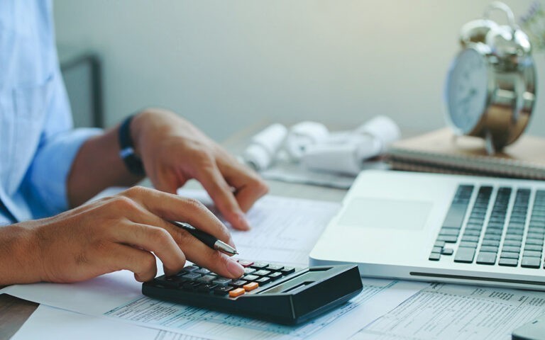 Φορολογικές δηλώσεις 2025: Πότε αρχίζει η υποβολή τους – Μέχρι πότε θα γίνονται διορθώσεις