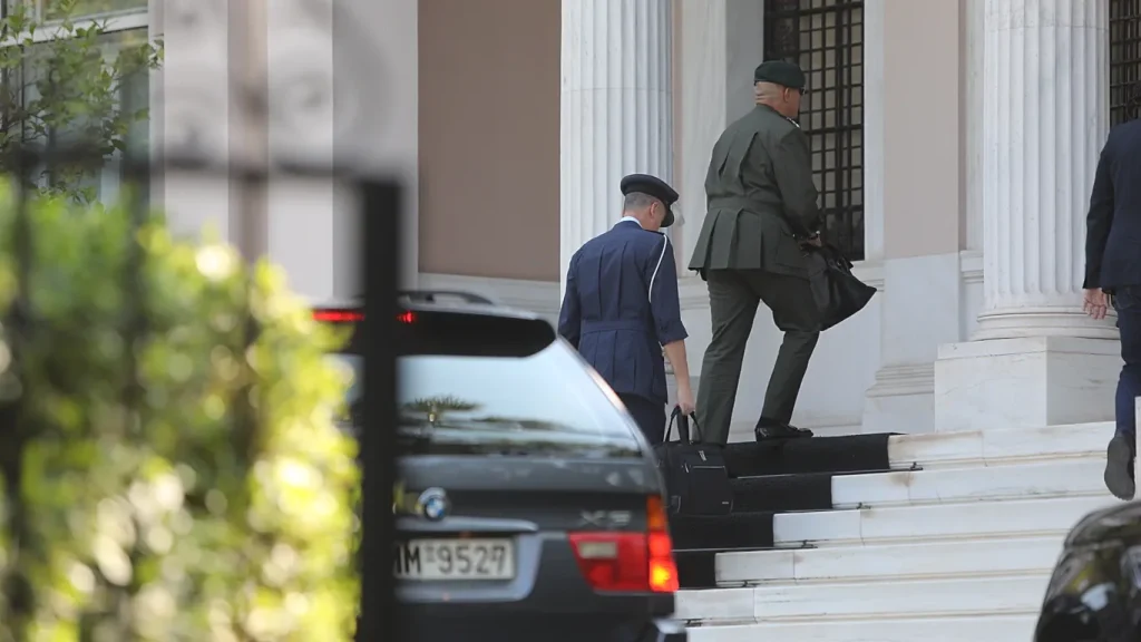 ΚΥΣΕΑ: Ενημέρωση για Μέση Ανατολή και έγκριση εξοπλιστικών προγραμμάτων ΚΥΣΕΑ: Ενημέρωση για Μέση Ανατολή και έγκριση εξοπλιστικών προγραμμάτων