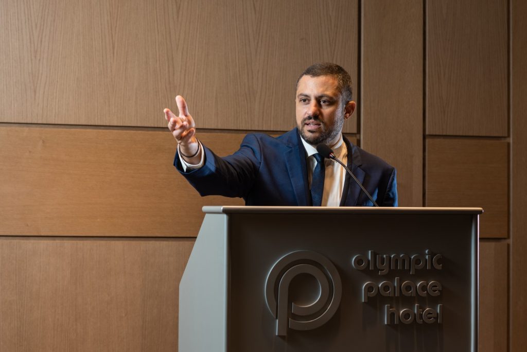 Ν. Γερονκόλας: Εξηγήσεις για τη διαδικασία που ακολουθήθηκε σχετικά με τις εργασίες καθαρισμού και αποκατάστασης του καταυλισμού ΡΟΜΑ.