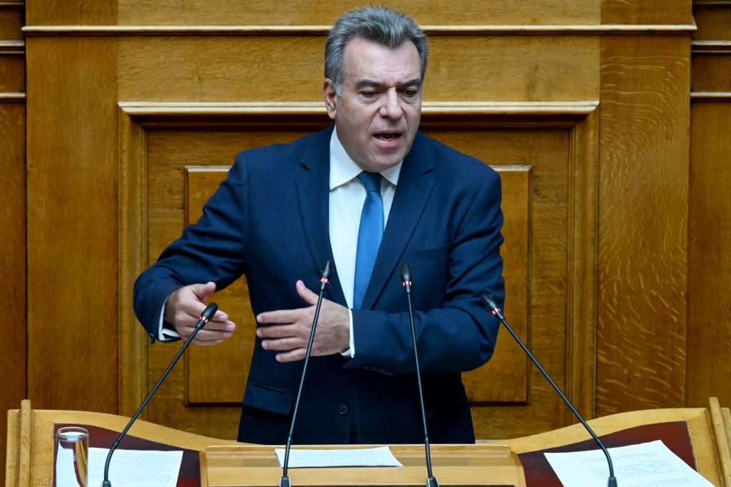 Μάνος Κόνσολας: «Fuel pass για τις νησιωτικές περιοχές ώστε να καλυφθεί η αύξηση στην τιμή των καυσίμων»