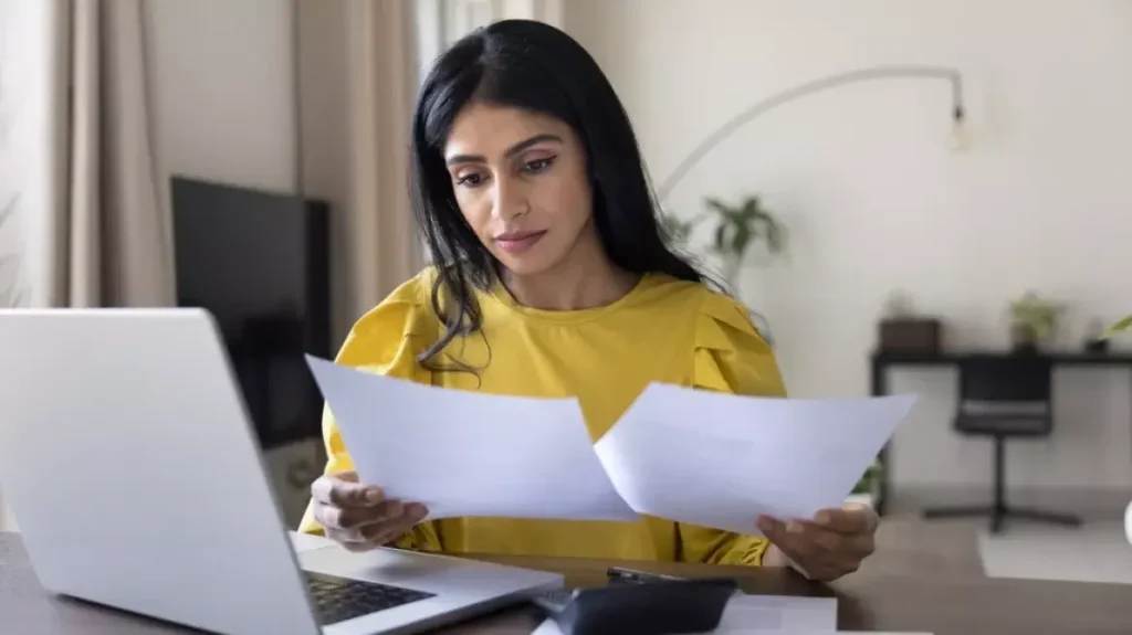 Μη μισθωτοί χωρίς ανανεωμένη ασφαλιστική ικανότητα παρά τις πληρωμές – Τι πρέπει να κάνουν αν εμφανίζονται οφειλές στο σύστημα