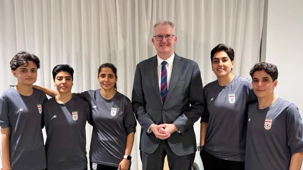 «Οι 5 αθλήτριες είναι ασφαλείς»: Η Αυστραλία έδωσε άσυλο στις παίκτριες της εθνικής ομάδας ποδοσφαίρου του Ιράν