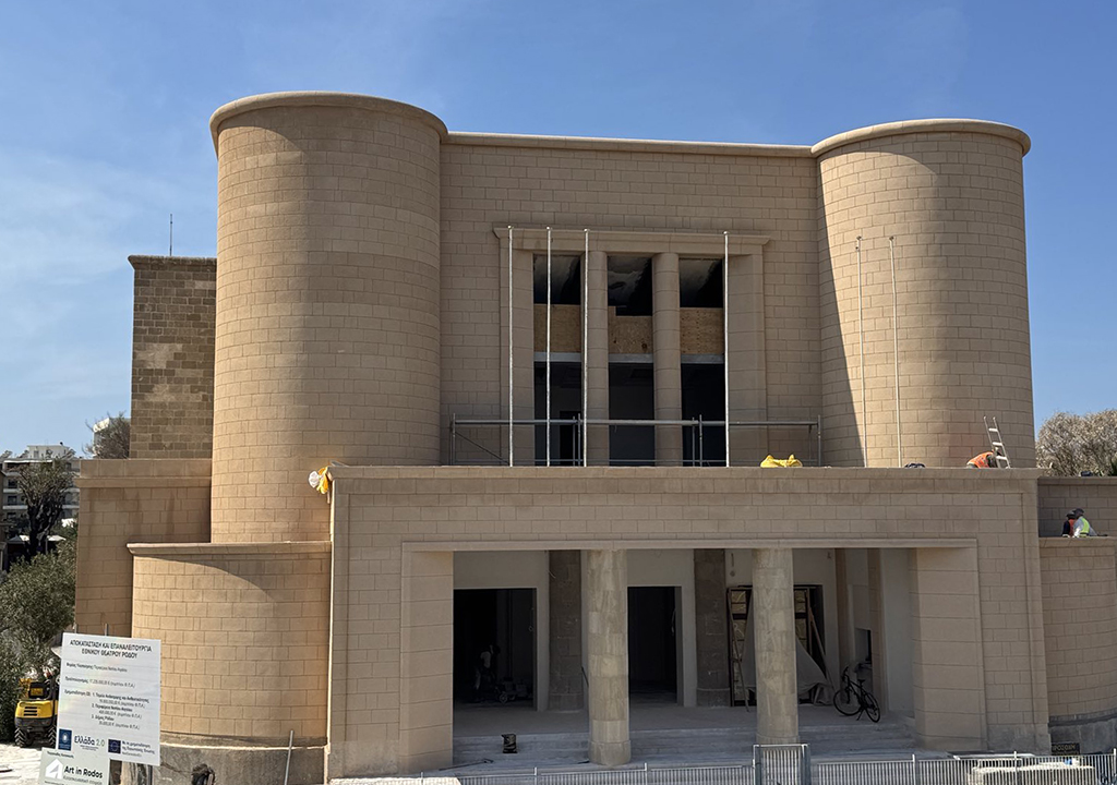 Η δεύτερη μέρα των εχθροπραξιών για το νερό ανοίγει νέο μέτωπο στο Εθνικό Θέατρο της Ρόδου Η δεύτερη μέρα των εχθροπραξιών για το νερό ανοίγει νέο μέτωπο στο Εθνικό Θέατρο της Ρόδου