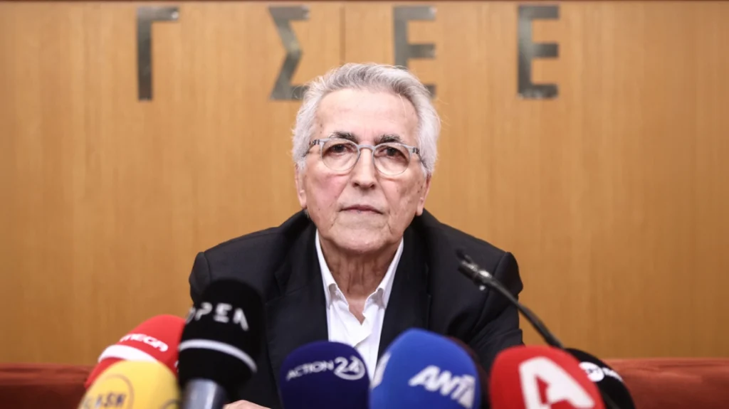 Αρχή για το Ξέπλυμα: Αντιμέτωπος με κακούργημα ο Παναγόπουλος της ΓΣΕΕ, δεν δήλωσε 3,2 εκατ. ευρώ Αρχή για το Ξέπλυμα: Αντιμέτωπος με κακούργημα ο Παναγόπουλος της ΓΣΕΕ, δεν δήλωσε 3,2 εκατ. ευρώ