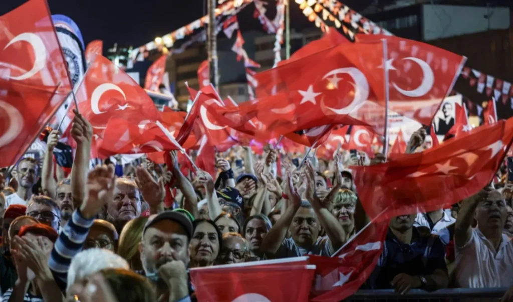 “Πρόσχημα για πόλεμο”: Η Τουρκία κατηγορεί την Ελλάδα για παράνομη στρατιωτική συγκέντρωση σε Αιγαίο και Κύπρο – Προκαλεί το Anadolu “Πρόσχημα για πόλεμο”: Η Τουρκία κατηγορεί την Ελλάδα για παράνομη στρατιωτική συγκέντρωση σε Αιγαίο και Κύπρο – Προκαλεί το Anadolu