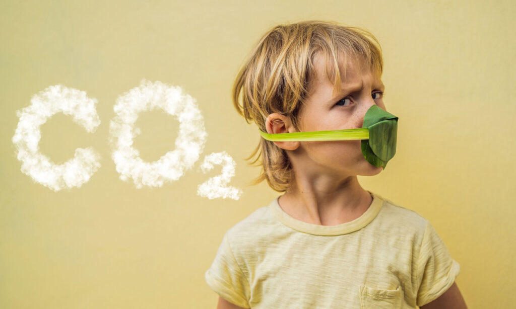 Η έκθεση στην ατμοσφαιρική ρύπανση στη μήτρα συνδέεται με χειρότερη γλωσσική και κινητική ανάπτυξη