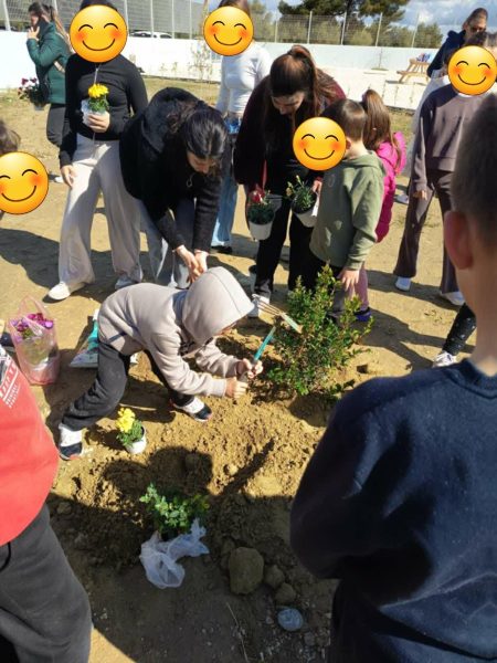 Θερμές Ευχαριστίες του 2ου Δημοτικού Αρχαγγέλου σε Γ. Χατζημάρκο και Μ. Λουλού