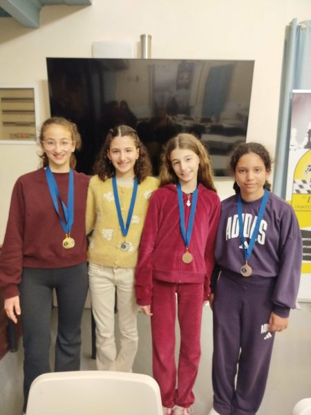 Η Ρόδος «ροκάρει» στη σκακιέρα: Μεγάλη εκπροσώπηση στους Πανελλήνιους Τελικούς!