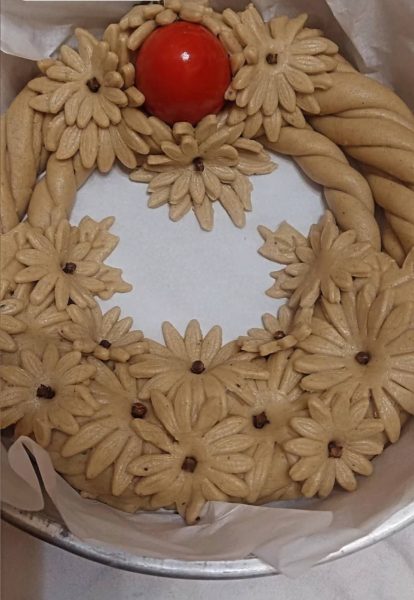 «Αυγούλες Αρχαγγέλου: Η παράδοση της Ρόδου μέσα από τα χέρια της Χρύσας Σαρή»