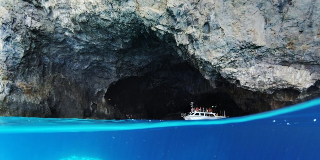 Νέα pass 250 ευρώ και 300 ευρώ για φθηνές διακοπές: Στις 14 Μαΐου 2026 αρχίζει η υποβολή αιτήσεων -Όλες οι λεπτομέρειες