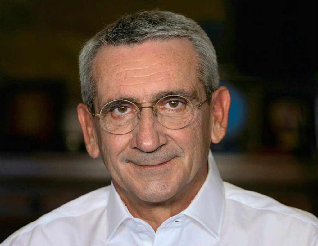 Εφ’ όλης της ύλης συνέντευξη Γ. Χατζημάρκου στον RV – Σφοδρή επίθεση κατά “συμμορίας” μιζέριας, αθλιότητας και παραπληροφόρησης (audio)