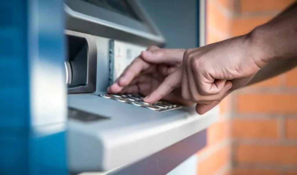 Αναδρομικά συνταξιούχων: Ποιοι είναι οι δικαιούχοι και πότε ξεκινούν οι καταβολές – Οι 4 κατηγορίες και τα ποσά Αναδρομικά συνταξιούχων: Ποιοι είναι οι δικαιούχοι και πότε ξεκινούν οι καταβολές – Οι 4 κατηγορίες και τα ποσά