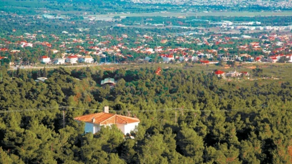 Διευκρινίσεις ΥΠΕΝ για τις πολεοδομικές διατάξεις του νομοσχεδίου – Τι θα ισχύει για τις Natura