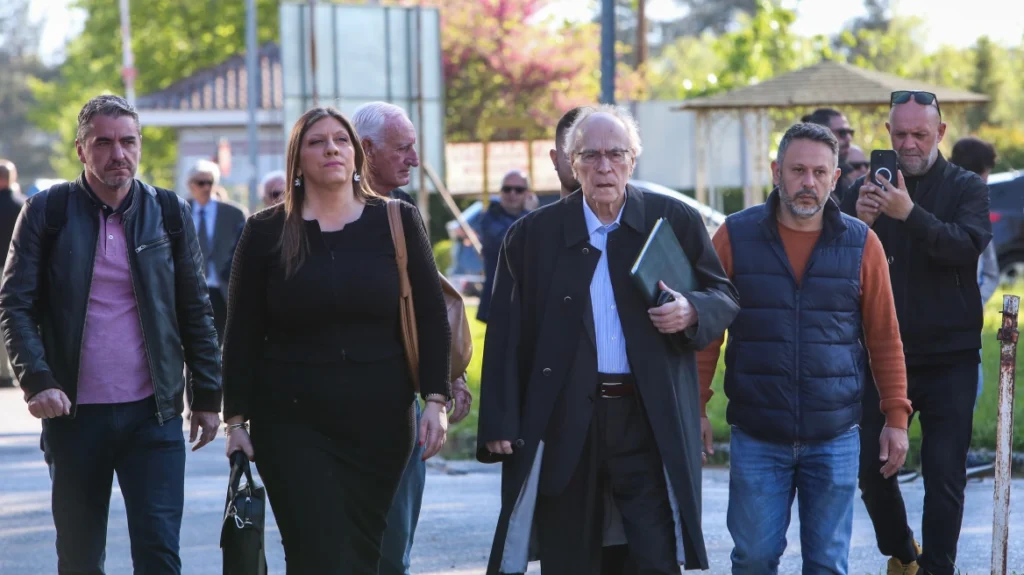 «Παρακωλύετε τη διαδικασία»: Ένταση στη δίκη για τα Τέμπη μεταξύ συνηγόρων θυμάτων και υπεράσπισης