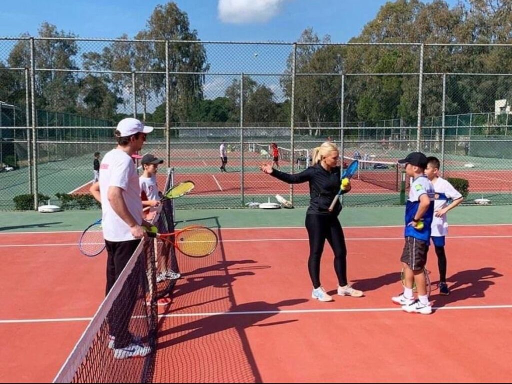 Η Vanja Stuhli φέρνει στη Ρόδο προπόνηση τένις επιπέδου WTA!