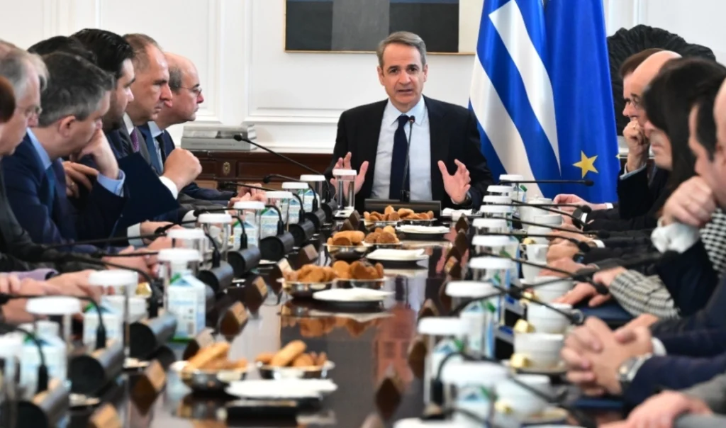Υπουργικό Συμβούλιο: Συνεδριάζει το απόγευμα υπό τον Κυριάκο Μητσοτάκη – Στο επίκεντρο τα οικονομικά θέματα