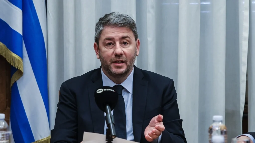 Ανδρουλάκης για υποκλοπές: Ο άνθρωπος που εκβίαζε τον πρωθυπουργό δεν κλήθηκε να καταθέσει