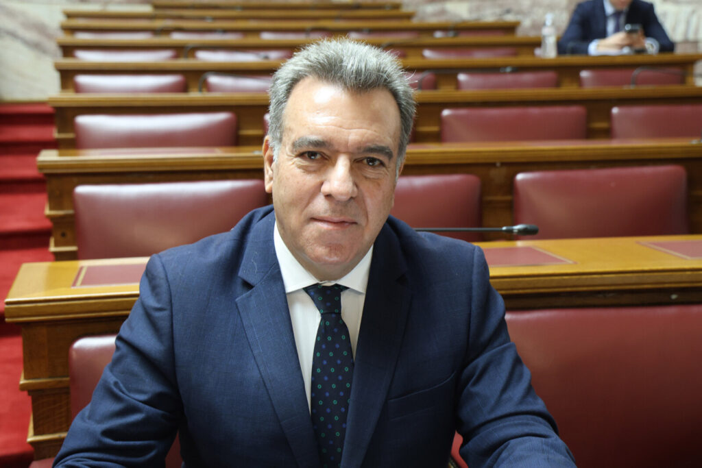 ΘΕΜΑ: «Πρόταση του Μάνου Κόνσολα για τη θέσπιση φορολογικών και χρηματοδοτικών κινήτρων για τους ιδιοκτήτες ακινήτων σε παραδοσιακούς οικισμούς νησιών και ορεινών περιοχών και για τα διατηρητέα κτίρια»