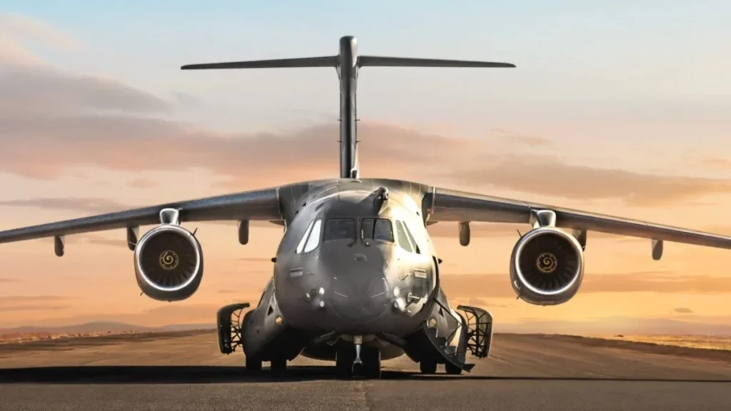 Η Πολεμική Αεροπορία παίρνει μεταγωγικά C-390 από την Πορτογαλία και ιπτάμενο τάνκερ