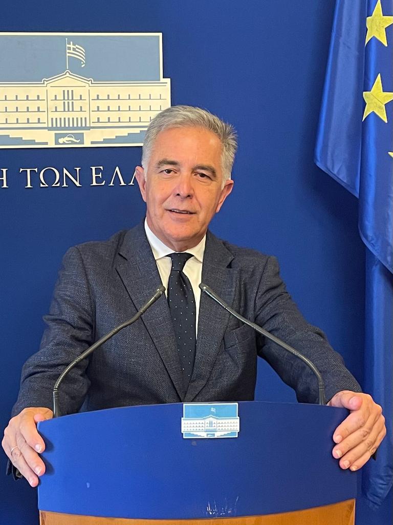 Βασίλης Α. Υψηλάντης : «Η Βουλή των Ελλήνων στηρίζει το Φεστιβάλ Γρίφων Καστελλορίζου» Βασίλης Α. Υψηλάντης : «Η Βουλή των Ελλήνων στηρίζει το Φεστιβάλ Γρίφων Καστελλορίζου»