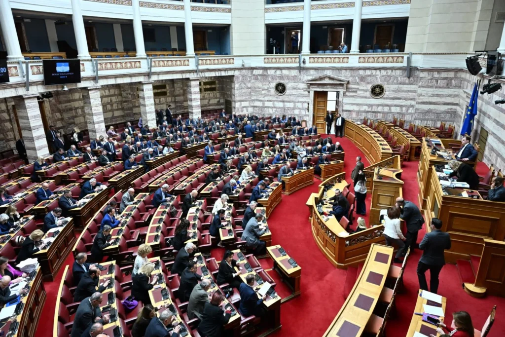 Βουλή: Τι προβλέπει ο Κώδικας Χωροταξίας – Πολεοδομίας που κατατέθηκε προς κύρωση