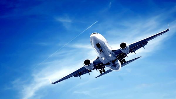 EASA: «Πράσινο φως» για αμερικανικό αεροπορικό καύσιμο στην Ευρώπη λόγω φόβων για ελλείψεις κηροζίνης EASA: «Πράσινο φως» για αμερικανικό αεροπορικό καύσιμο στην Ευρώπη λόγω φόβων για ελλείψεις κηροζίνης