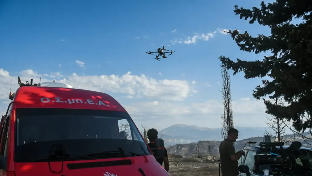 Αγρίνιο: Το πρώτο πρόστιμο μέσω drone της Πυροσβεστικής σε άνδρα που έκαιγε χόρτα