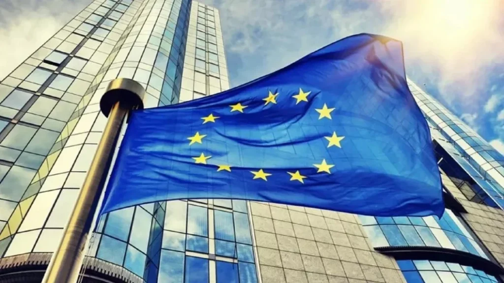 ΔΝΤ: Η ΕΕ θα κληθεί να αντιμετωπίσει τεράστιες δαπάνες σε άμυνα, ενέργεια και συντάξεις τα επόμενα 15 χρόνια